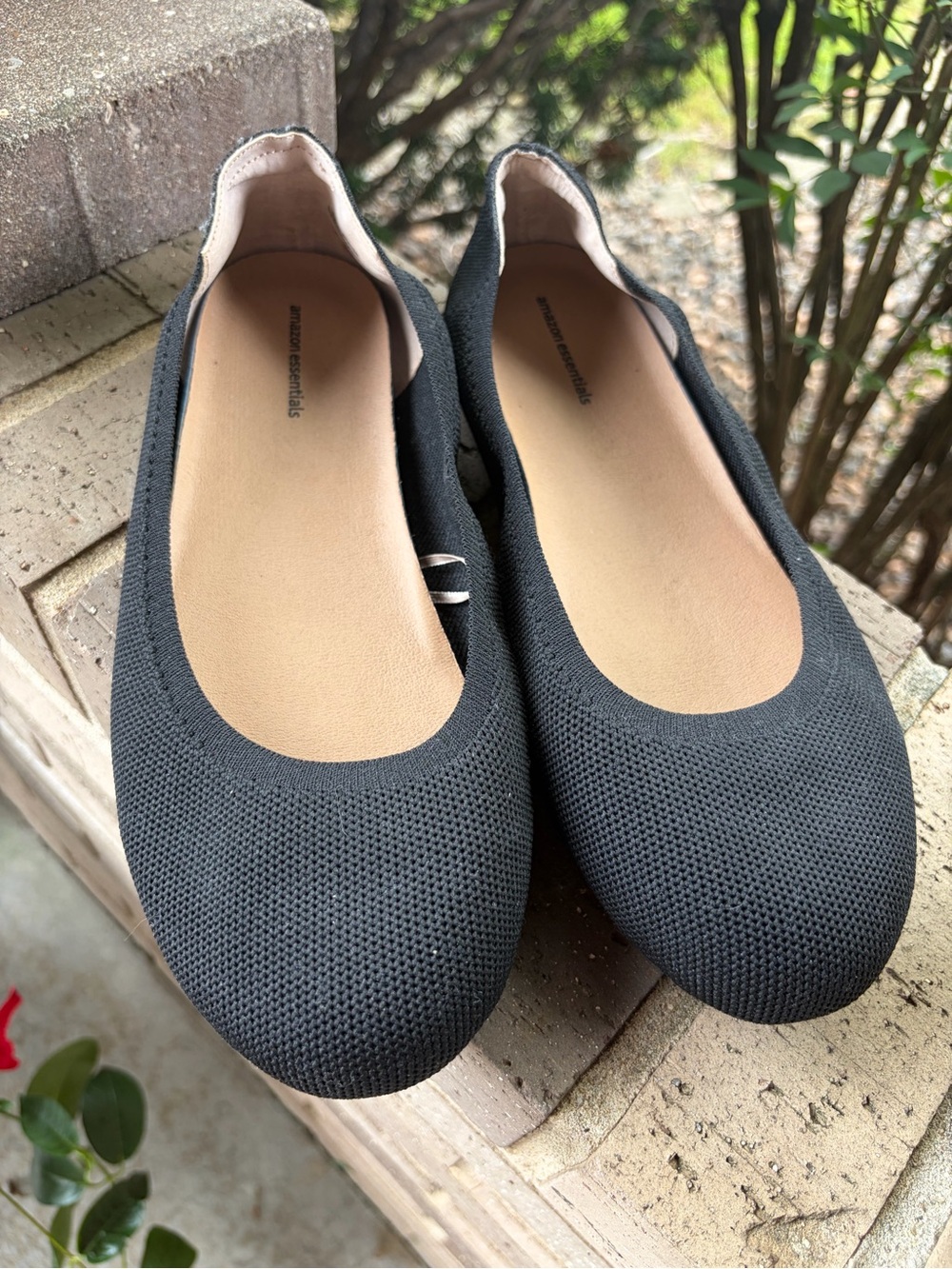 Amazon Essentials Black Knit Ballet Flats